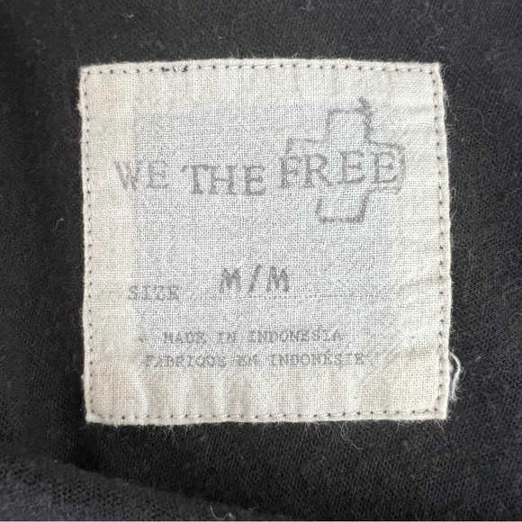 We The Free Silvered Sun Graphic Tee - Picture 11 of 12